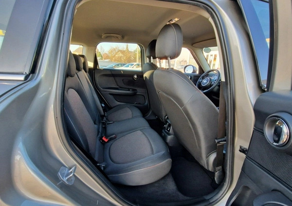 MINI Countryman cena 64900 przebieg: 186200, rok produkcji 2019 z Sosnowiec małe 631